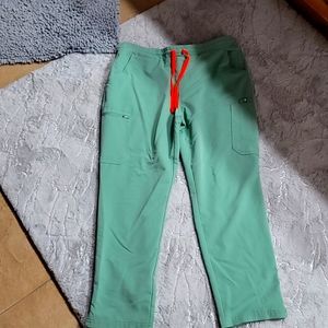 Figs jade Yola scrub pants